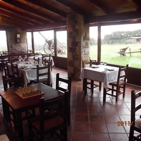 Casona Gamonales Szálloda 3*
